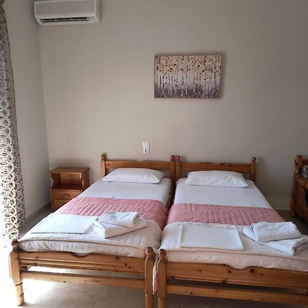Kostas Christos Rooms Ammoudia Exterior photo